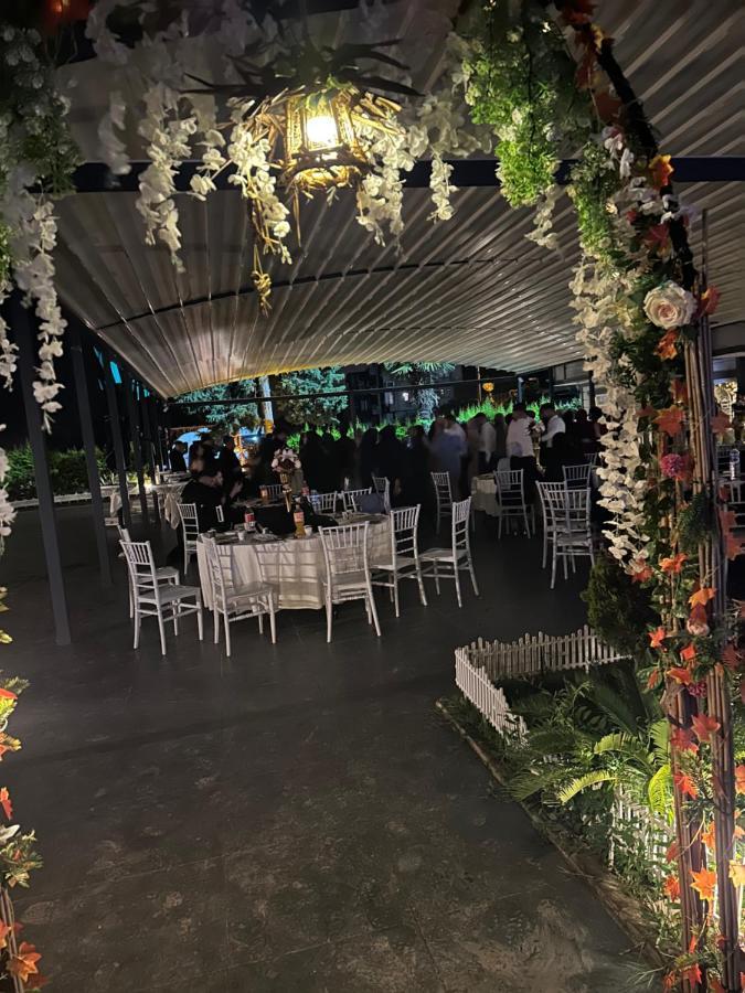 Mare Blu Hotel Trabzon Buitenkant foto