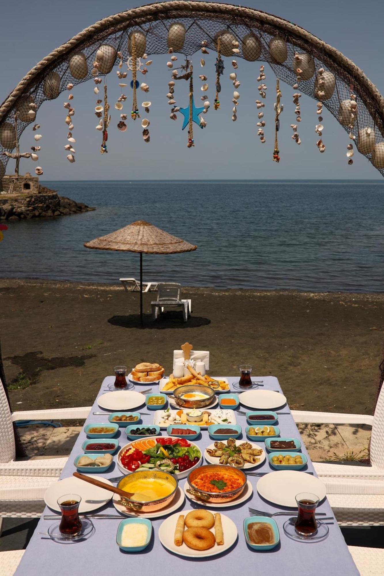 Mare Blu Hotel Trabzon Buitenkant foto