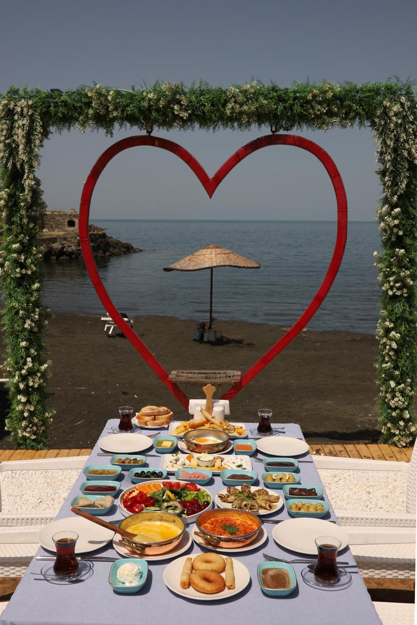 Mare Blu Hotel Trabzon Buitenkant foto